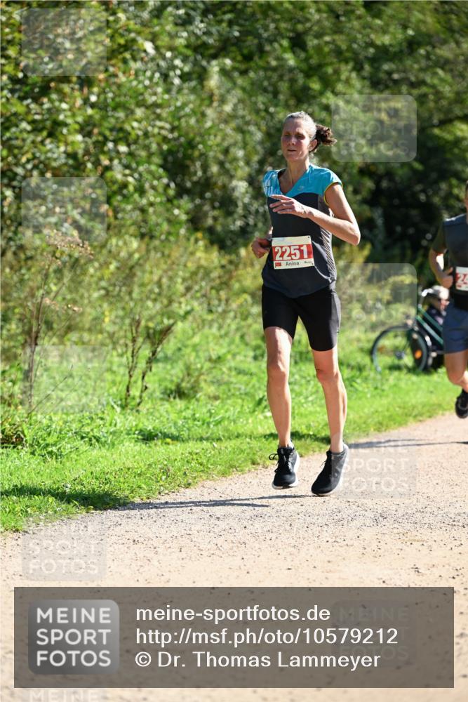 27.09.2026 - 35. Volkslauf durch das schöne Alstertal Dr. Thomas Lammeyer http://msf.ph/oto/10579212 27.09.2026 12:06:45 Laufen 2251 meine-sportfotos.de