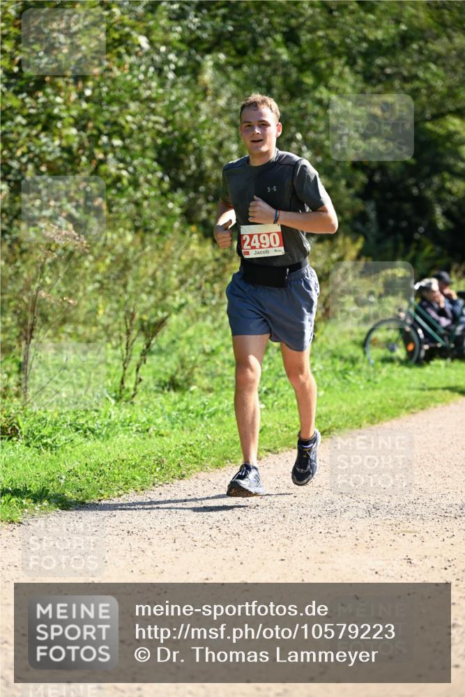 27.09.2026 - 35. Volkslauf durch das schöne Alstertal Dr. Thomas Lammeyer http://msf.ph/oto/10579223 27.09.2026 12:06:46 Laufen 2490 meine-sportfotos.de