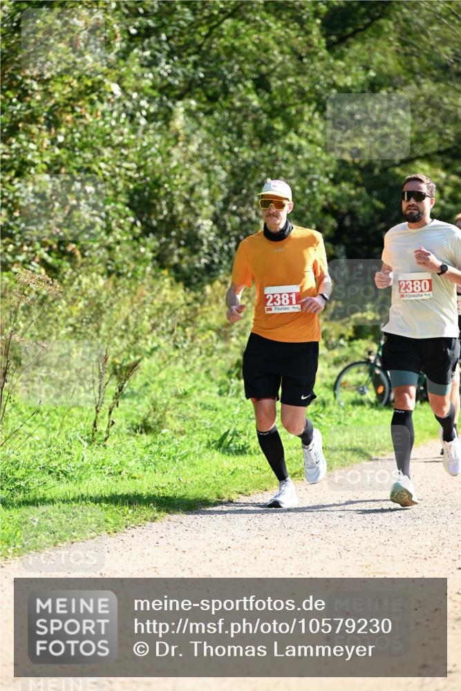 27.09.2026 - 35. Volkslauf durch das schöne Alstertal Dr. Thomas Lammeyer http://msf.ph/oto/10579230 27.09.2026 12:06:55 Laufen 2381, 2380 meine-sportfotos.de