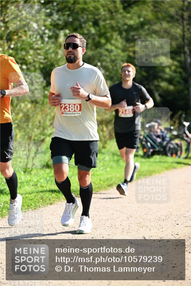 27.09.2026 - 35. Volkslauf durch das schöne Alstertal Dr. Thomas Lammeyer http://msf.ph/oto/10579239 27.09.2026 12:06:57 Laufen 2380, 2145 meine-sportfotos.de