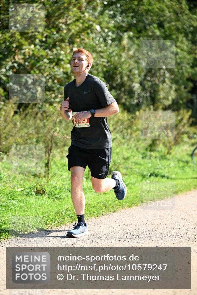 27.09.2026 - 35. Volkslauf durch das schöne Alstertal Dr. Thomas Lammeyer http://msf.ph/oto/10579247 27.09.2026 12:06:58 Laufen  meine-sportfotos.de