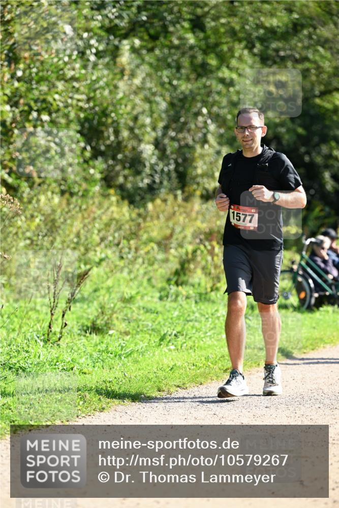 27.09.2026 - 35. Volkslauf durch das schöne Alstertal Dr. Thomas Lammeyer http://msf.ph/oto/10579267 27.09.2026 12:07:15 Laufen 1577 meine-sportfotos.de