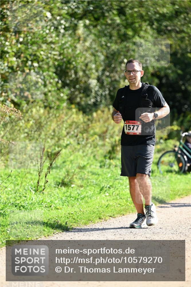 27.09.2026 - 35. Volkslauf durch das schöne Alstertal Dr. Thomas Lammeyer http://msf.ph/oto/10579270 27.09.2026 12:07:15 Laufen 1577 meine-sportfotos.de