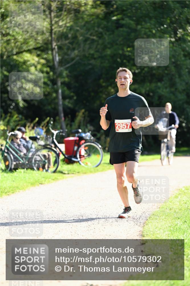 27.09.2026 - 35. Volkslauf durch das schöne Alstertal Dr. Thomas Lammeyer http://msf.ph/oto/10579302 27.09.2026 12:07:29 Laufen 2957 meine-sportfotos.de