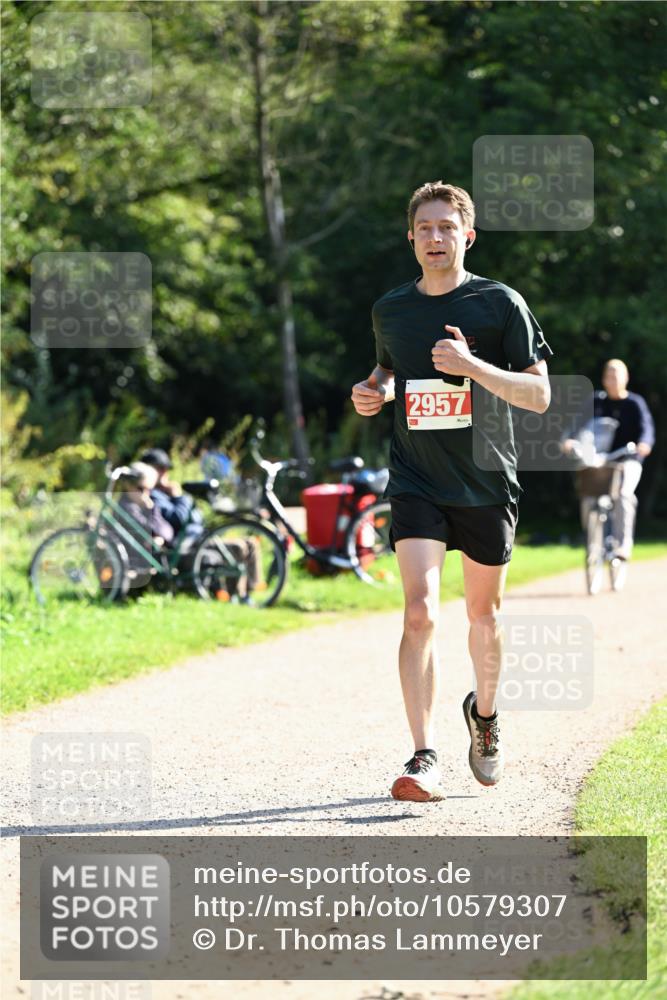 27.09.2026 - 35. Volkslauf durch das schöne Alstertal Dr. Thomas Lammeyer http://msf.ph/oto/10579307 27.09.2026 12:07:29 Laufen 2957 meine-sportfotos.de
