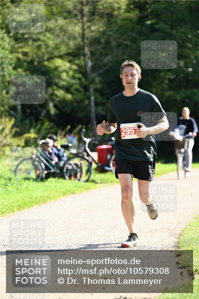 27.09.2026 - 35. Volkslauf durch das schöne Alstertal Dr. Thomas Lammeyer http://msf.ph/oto/10579308 27.09.2026 12:07:30 Laufen 2953 meine-sportfotos.de