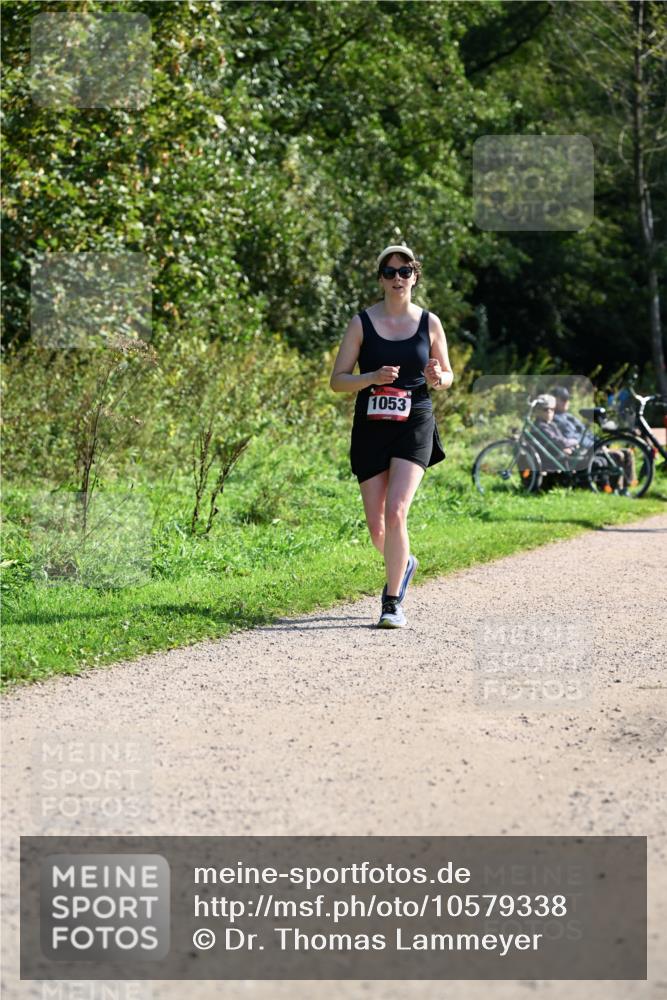 27.09.2026 - 35. Volkslauf durch das schöne Alstertal Dr. Thomas Lammeyer http://msf.ph/oto/10579338 27.09.2026 12:08:21 Laufen 1053 meine-sportfotos.de