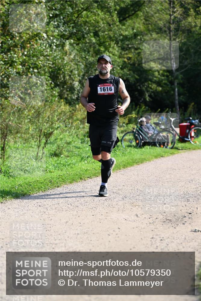 27.09.2026 - 35. Volkslauf durch das schöne Alstertal Dr. Thomas Lammeyer http://msf.ph/oto/10579350 27.09.2026 12:08:25 Laufen 1616 meine-sportfotos.de