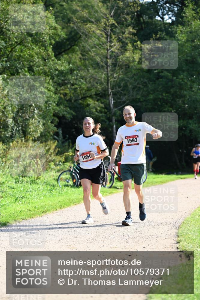 27.09.2026 - 35. Volkslauf durch das schöne Alstertal Dr. Thomas Lammeyer http://msf.ph/oto/10579371 27.09.2026 12:08:35 Laufen 1050, 1593 meine-sportfotos.de