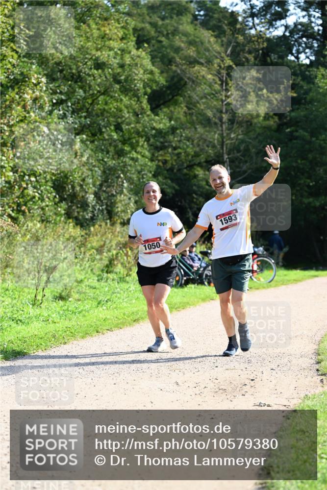 27.09.2026 - 35. Volkslauf durch das schöne Alstertal Dr. Thomas Lammeyer http://msf.ph/oto/10579380 27.09.2026 12:08:36 Laufen 1050, 1593 meine-sportfotos.de