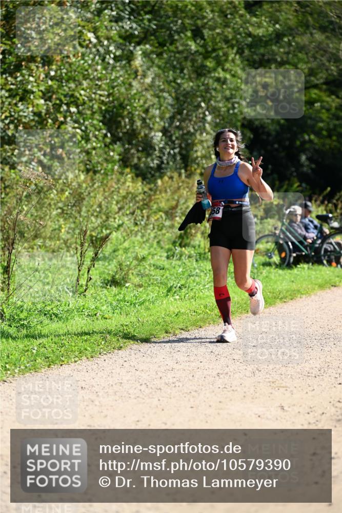 27.09.2026 - 35. Volkslauf durch das schöne Alstertal Dr. Thomas Lammeyer http://msf.ph/oto/10579390 27.09.2026 12:08:44 Laufen 58 meine-sportfotos.de