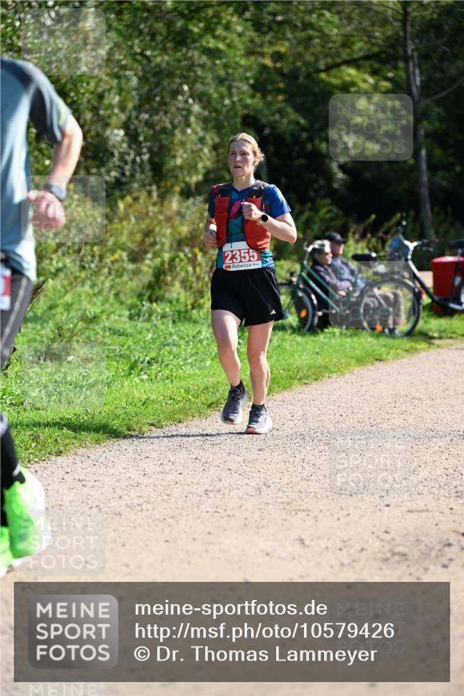27.09.2026 - 35. Volkslauf durch das schöne Alstertal Dr. Thomas Lammeyer http://msf.ph/oto/10579426 27.09.2026 12:08:55 Laufen 2355 meine-sportfotos.de