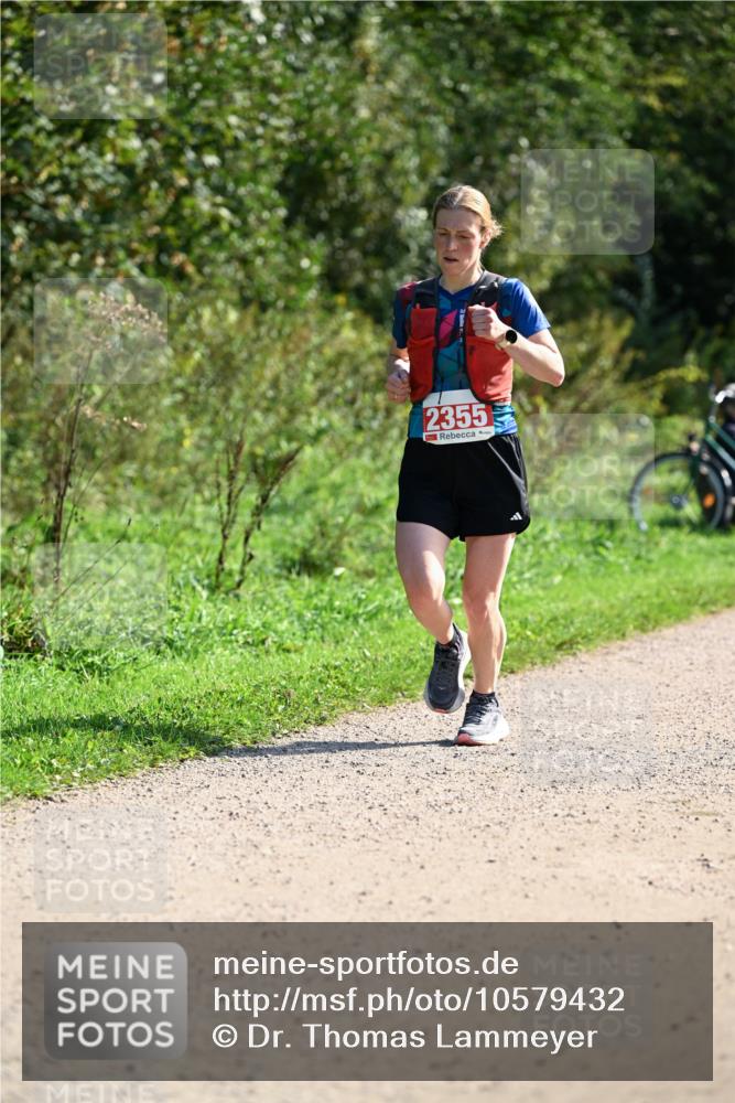27.09.2026 - 35. Volkslauf durch das schöne Alstertal Dr. Thomas Lammeyer http://msf.ph/oto/10579432 27.09.2026 12:08:55 Laufen 2355 meine-sportfotos.de
