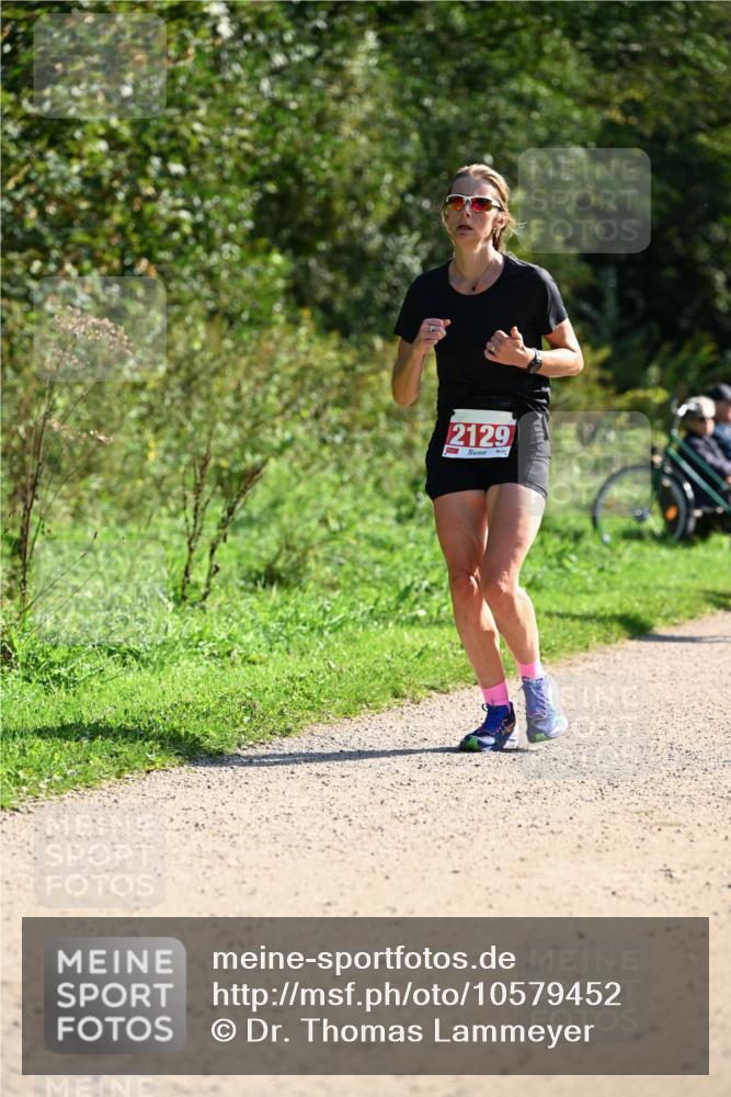 27.09.2026 - 35. Volkslauf durch das schöne Alstertal Dr. Thomas Lammeyer http://msf.ph/oto/10579452 27.09.2026 12:08:59 Laufen 2129 meine-sportfotos.de