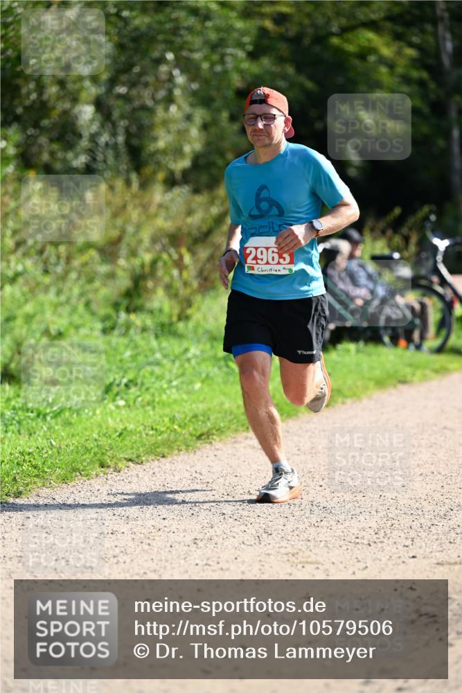 27.09.2026 - 35. Volkslauf durch das schöne Alstertal Dr. Thomas Lammeyer http://msf.ph/oto/10579506 27.09.2026 12:09:24 Laufen 6, 2965 meine-sportfotos.de