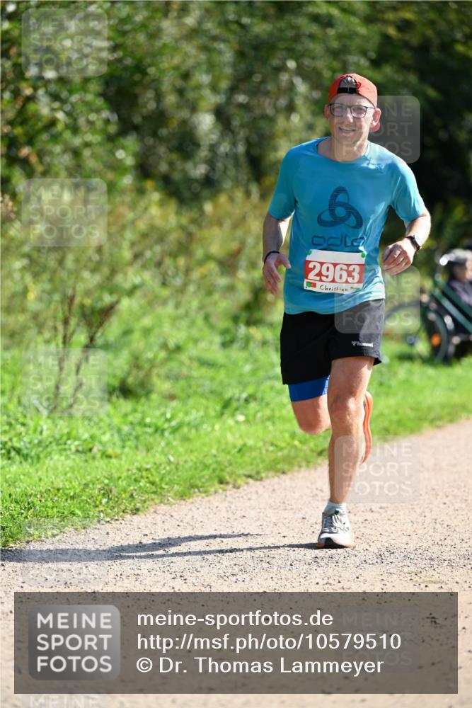 27.09.2026 - 35. Volkslauf durch das schöne Alstertal Dr. Thomas Lammeyer http://msf.ph/oto/10579510 27.09.2026 12:09:24 Laufen 2963 meine-sportfotos.de