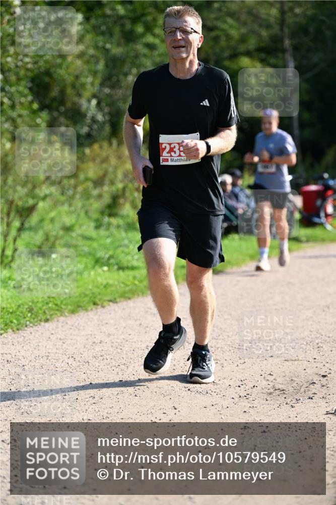 27.09.2026 - 35. Volkslauf durch das schöne Alstertal Dr. Thomas Lammeyer http://msf.ph/oto/10579549 27.09.2026 12:09:42 Laufen 23 meine-sportfotos.de
