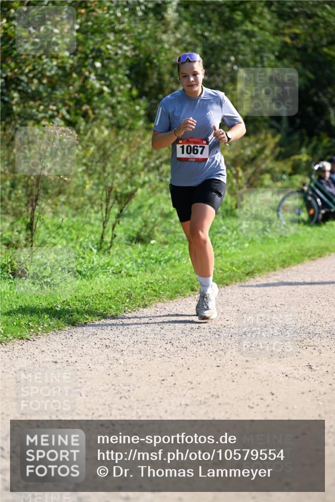 27.09.2026 - 35. Volkslauf durch das schöne Alstertal Dr. Thomas Lammeyer http://msf.ph/oto/10579554 27.09.2026 12:09:45 Laufen 1067 meine-sportfotos.de