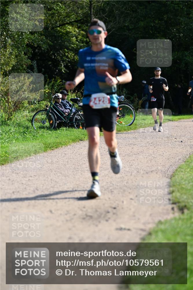 27.09.2026 - 35. Volkslauf durch das schöne Alstertal Dr. Thomas Lammeyer http://msf.ph/oto/10579561 27.09.2026 12:09:47 Laufen 2428, 502 meine-sportfotos.de