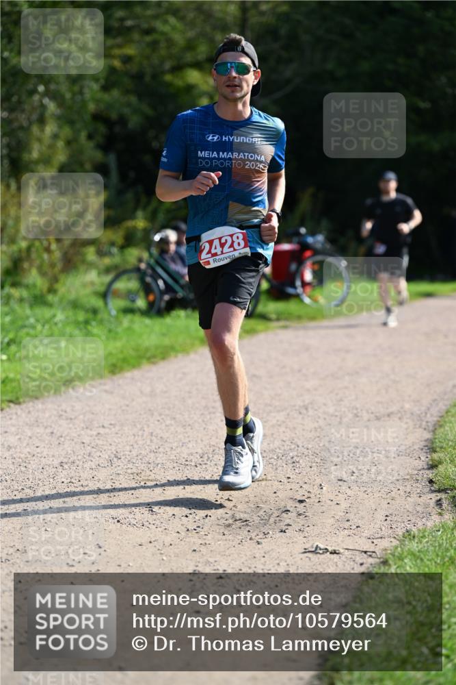 27.09.2026 - 35. Volkslauf durch das schöne Alstertal Dr. Thomas Lammeyer http://msf.ph/oto/10579564 27.09.2026 12:09:47 Laufen 202, 2428 meine-sportfotos.de