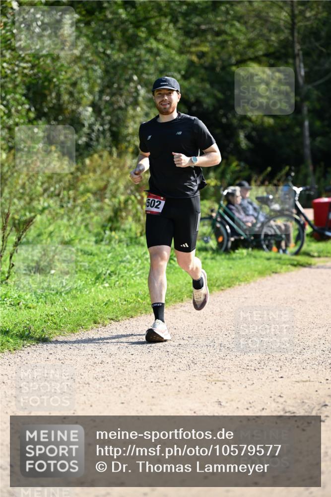 27.09.2026 - 35. Volkslauf durch das schöne Alstertal Dr. Thomas Lammeyer http://msf.ph/oto/10579577 27.09.2026 12:09:51 Laufen 502 meine-sportfotos.de