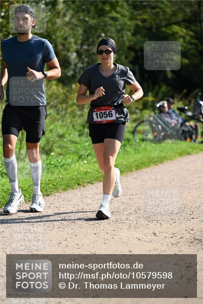 27.09.2026 - 35. Volkslauf durch das schöne Alstertal Dr. Thomas Lammeyer http://msf.ph/oto/10579598 27.09.2026 12:09:56 Laufen 1056 meine-sportfotos.de