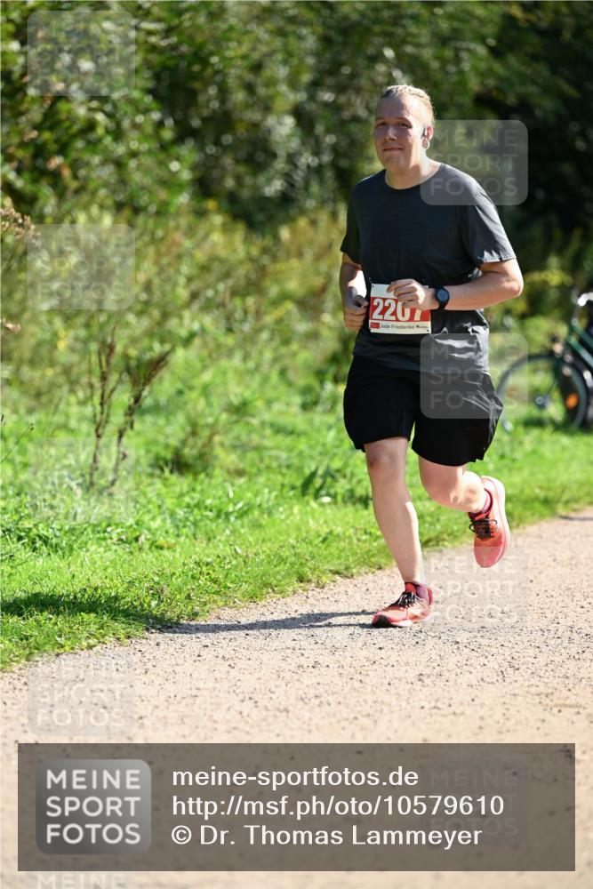 27.09.2026 - 35. Volkslauf durch das schöne Alstertal Dr. Thomas Lammeyer http://msf.ph/oto/10579610 27.09.2026 12:10:04 Laufen 2207 meine-sportfotos.de