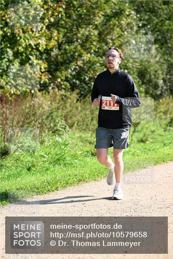 27.09.2026 - 35. Volkslauf durch das schöne Alstertal Dr. Thomas Lammeyer http://msf.ph/oto/10579658 27.09.2026 12:10:15 Laufen 211 meine-sportfotos.de