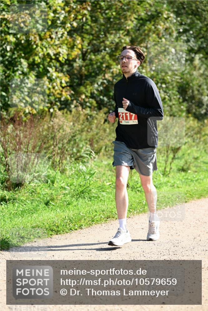 27.09.2026 - 35. Volkslauf durch das schöne Alstertal Dr. Thomas Lammeyer http://msf.ph/oto/10579659 27.09.2026 12:10:15 Laufen 2117 meine-sportfotos.de