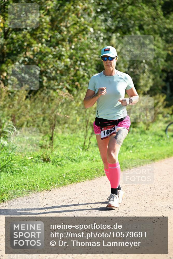 27.09.2026 - 35. Volkslauf durch das schöne Alstertal Dr. Thomas Lammeyer http://msf.ph/oto/10579691 27.09.2026 12:10:53 Laufen 1064 meine-sportfotos.de