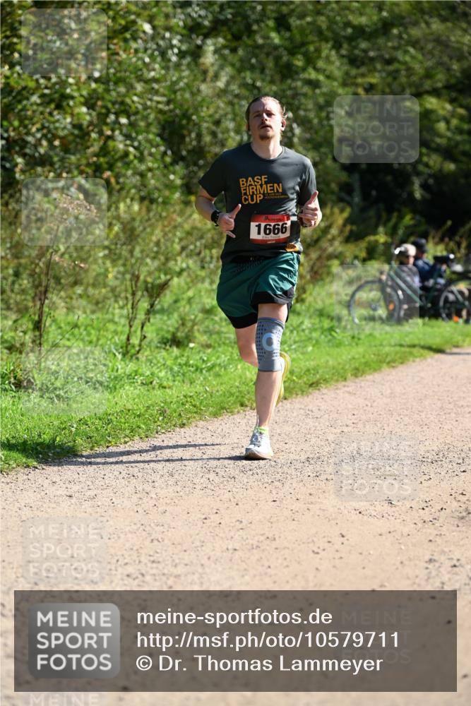 27.09.2026 - 35. Volkslauf durch das schöne Alstertal Dr. Thomas Lammeyer http://msf.ph/oto/10579711 27.09.2026 12:11:00 Laufen 13, 1666 meine-sportfotos.de