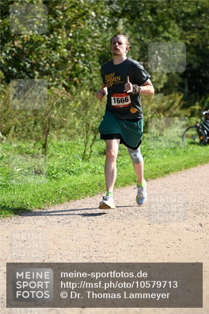 27.09.2026 - 35. Volkslauf durch das schöne Alstertal Dr. Thomas Lammeyer http://msf.ph/oto/10579713 27.09.2026 12:11:00 Laufen 1666 meine-sportfotos.de