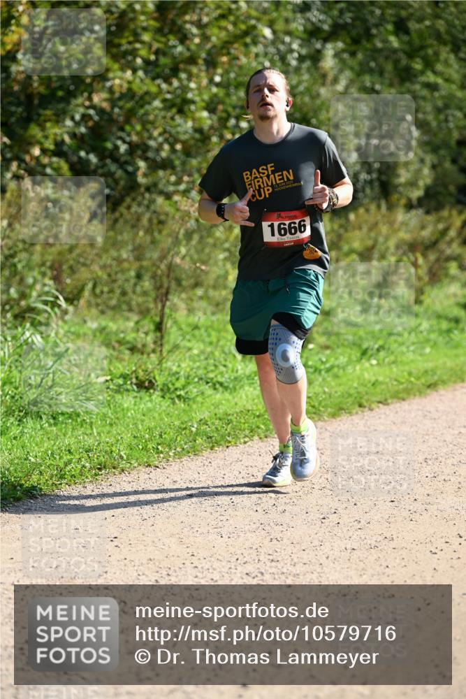 27.09.2026 - 35. Volkslauf durch das schöne Alstertal Dr. Thomas Lammeyer http://msf.ph/oto/10579716 27.09.2026 12:11:00 Laufen 13, 2023, 1666 meine-sportfotos.de