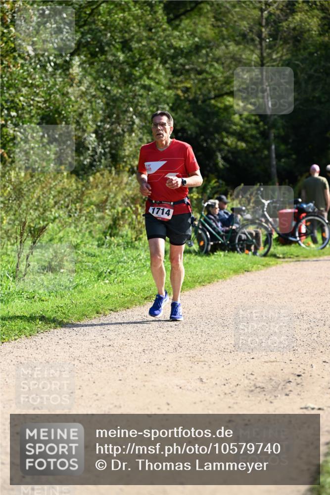 27.09.2026 - 35. Volkslauf durch das schöne Alstertal Dr. Thomas Lammeyer http://msf.ph/oto/10579740 27.09.2026 12:11:06 Laufen 1714 meine-sportfotos.de