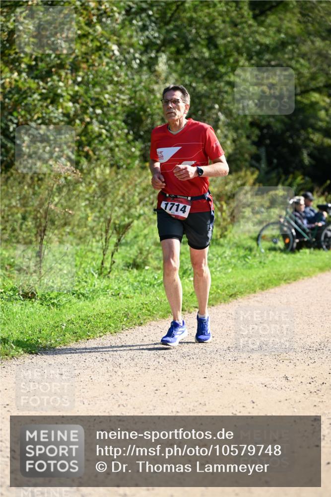 27.09.2026 - 35. Volkslauf durch das schöne Alstertal Dr. Thomas Lammeyer http://msf.ph/oto/10579748 27.09.2026 12:11:07 Laufen 1714 meine-sportfotos.de