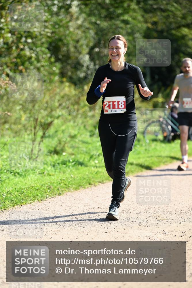 27.09.2026 - 35. Volkslauf durch das schöne Alstertal Dr. Thomas Lammeyer http://msf.ph/oto/10579766 27.09.2026 12:11:12 Laufen 2118 meine-sportfotos.de