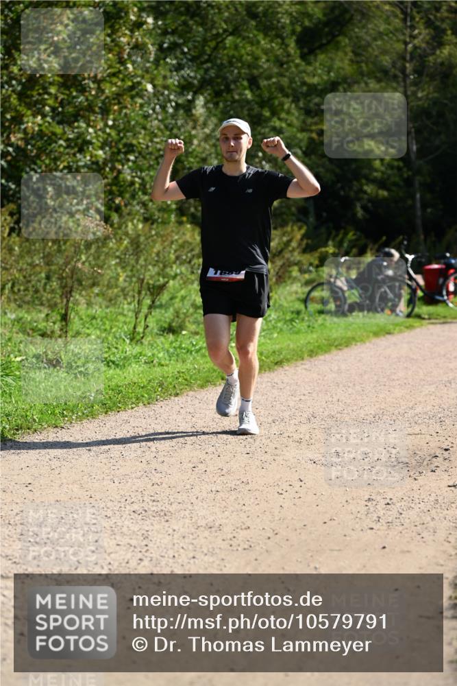27.09.2026 - 35. Volkslauf durch das schöne Alstertal Dr. Thomas Lammeyer http://msf.ph/oto/10579791 27.09.2026 12:11:22 Laufen  meine-sportfotos.de