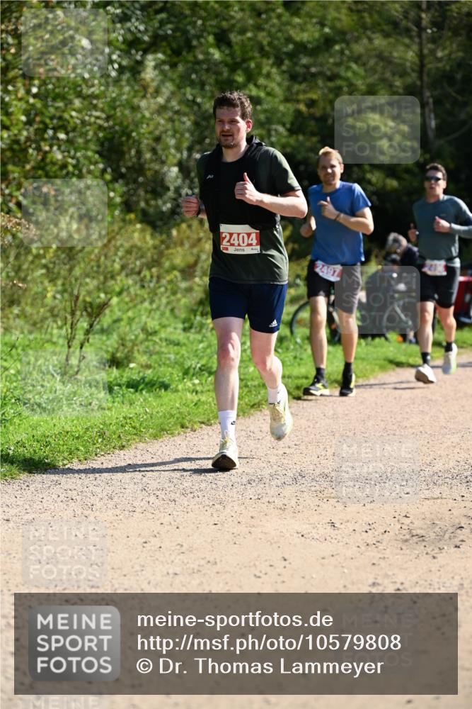 27.09.2026 - 35. Volkslauf durch das schöne Alstertal Dr. Thomas Lammeyer http://msf.ph/oto/10579808 27.09.2026 12:11:27 Laufen 2404, 2497 meine-sportfotos.de