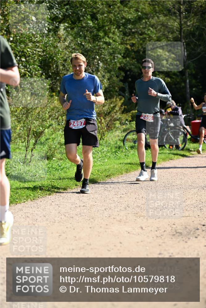 27.09.2026 - 35. Volkslauf durch das schöne Alstertal Dr. Thomas Lammeyer http://msf.ph/oto/10579818 27.09.2026 12:11:28 Laufen 2497, 2496 meine-sportfotos.de