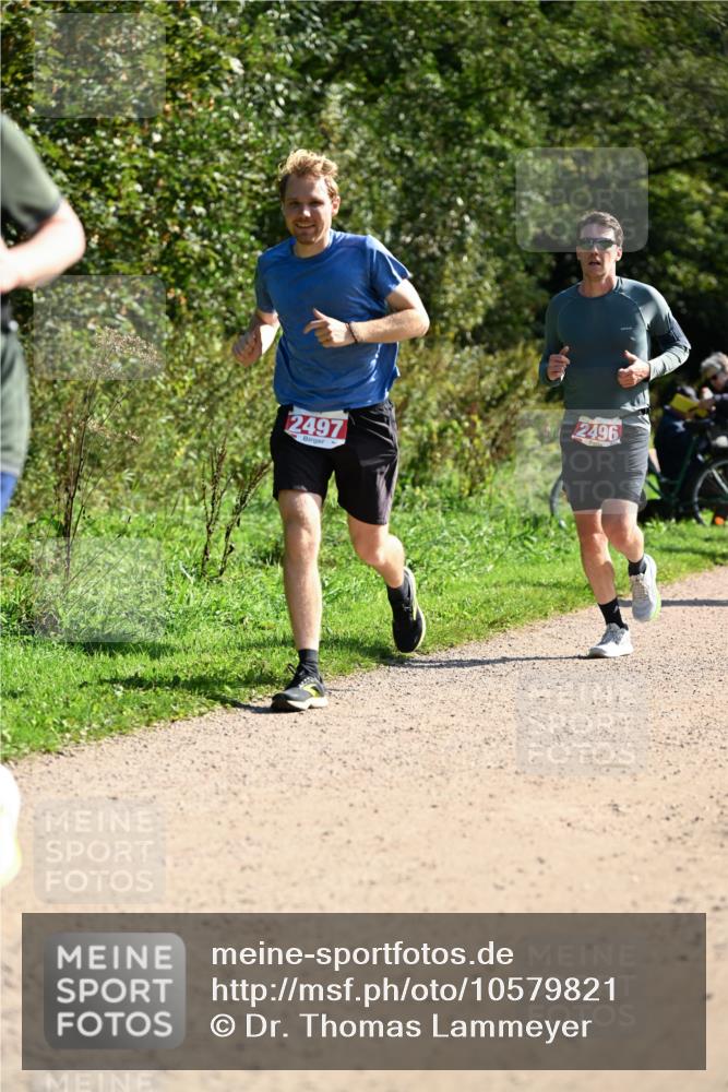 27.09.2026 - 35. Volkslauf durch das schöne Alstertal Dr. Thomas Lammeyer http://msf.ph/oto/10579821 27.09.2026 12:11:29 Laufen 2497, 2496 meine-sportfotos.de