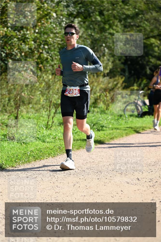 27.09.2026 - 35. Volkslauf durch das schöne Alstertal Dr. Thomas Lammeyer http://msf.ph/oto/10579832 27.09.2026 12:11:30 Laufen 2496 meine-sportfotos.de