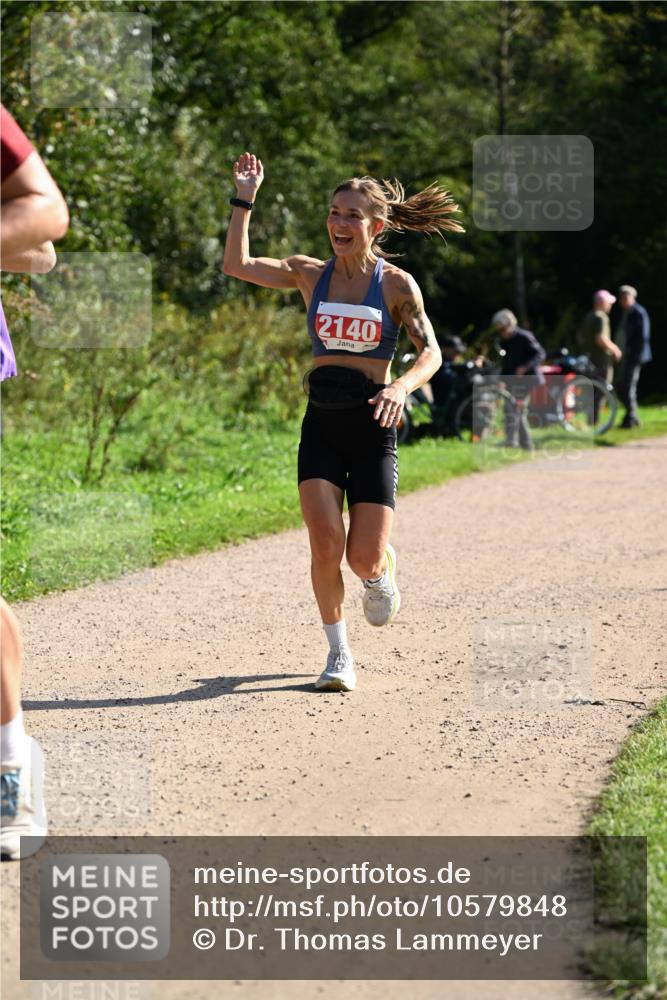 27.09.2026 - 35. Volkslauf durch das schöne Alstertal Dr. Thomas Lammeyer http://msf.ph/oto/10579848 27.09.2026 12:11:33 Laufen 2140 meine-sportfotos.de
