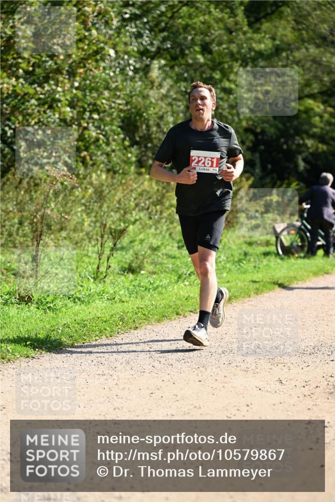 27.09.2026 - 35. Volkslauf durch das schöne Alstertal Dr. Thomas Lammeyer http://msf.ph/oto/10579867 27.09.2026 12:11:40 Laufen 2261 meine-sportfotos.de