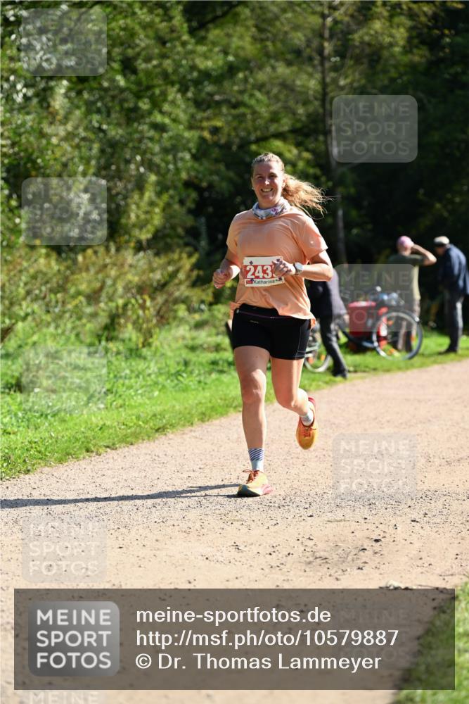 27.09.2026 - 35. Volkslauf durch das schöne Alstertal Dr. Thomas Lammeyer http://msf.ph/oto/10579887 27.09.2026 12:11:45 Laufen 243 meine-sportfotos.de