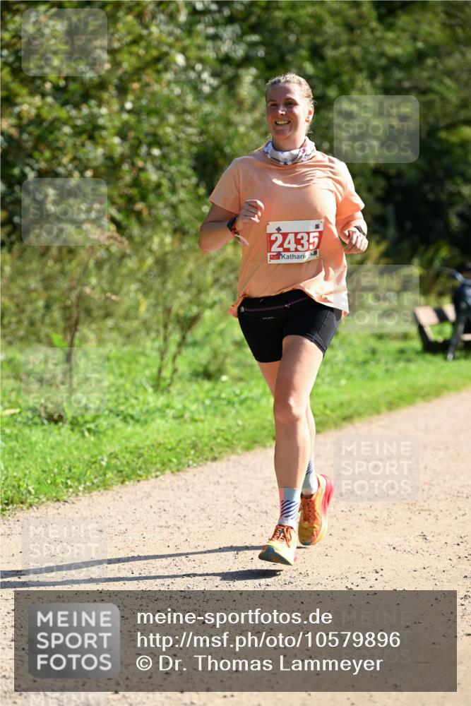 27.09.2026 - 35. Volkslauf durch das schöne Alstertal Dr. Thomas Lammeyer http://msf.ph/oto/10579896 27.09.2026 12:11:46 Laufen 2435 meine-sportfotos.de
