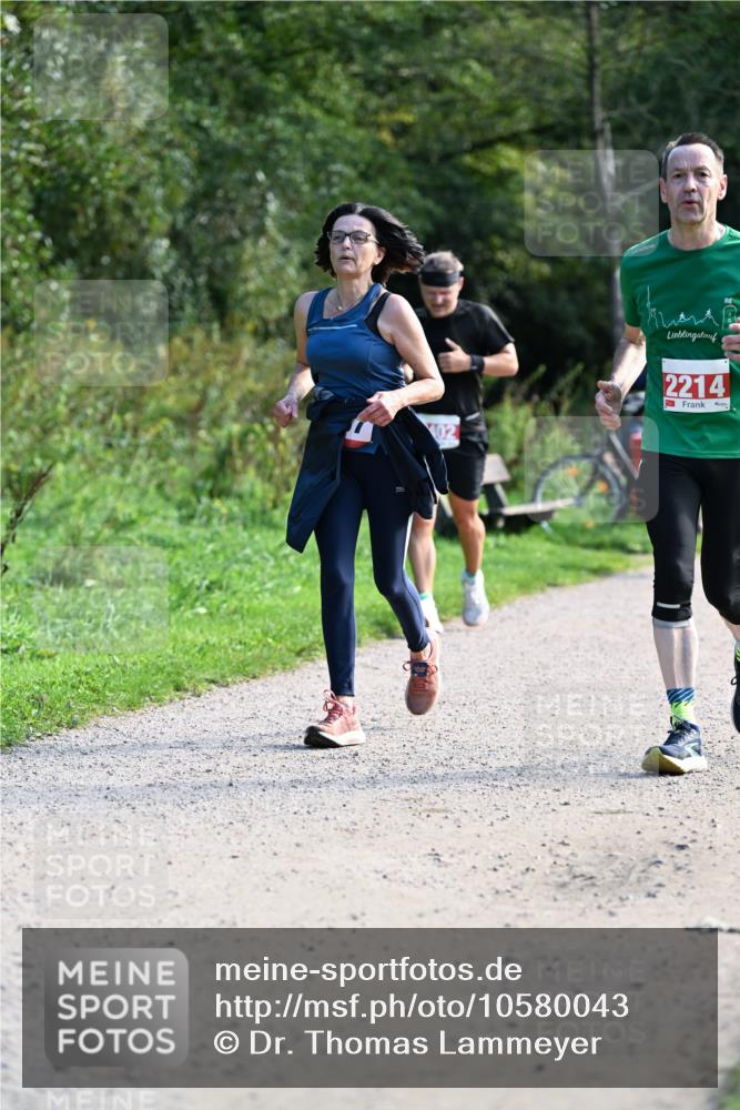 27.09.2026 - 35. Volkslauf durch das schöne Alstertal Dr. Thomas Lammeyer http://msf.ph/oto/10580043 27.09.2026 12:12:38 Laufen 02, 2214 meine-sportfotos.de