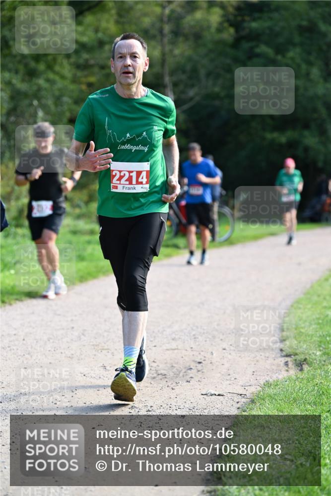 27.09.2026 - 35. Volkslauf durch das schöne Alstertal Dr. Thomas Lammeyer http://msf.ph/oto/10580048 27.09.2026 12:12:39 Laufen 2214 meine-sportfotos.de