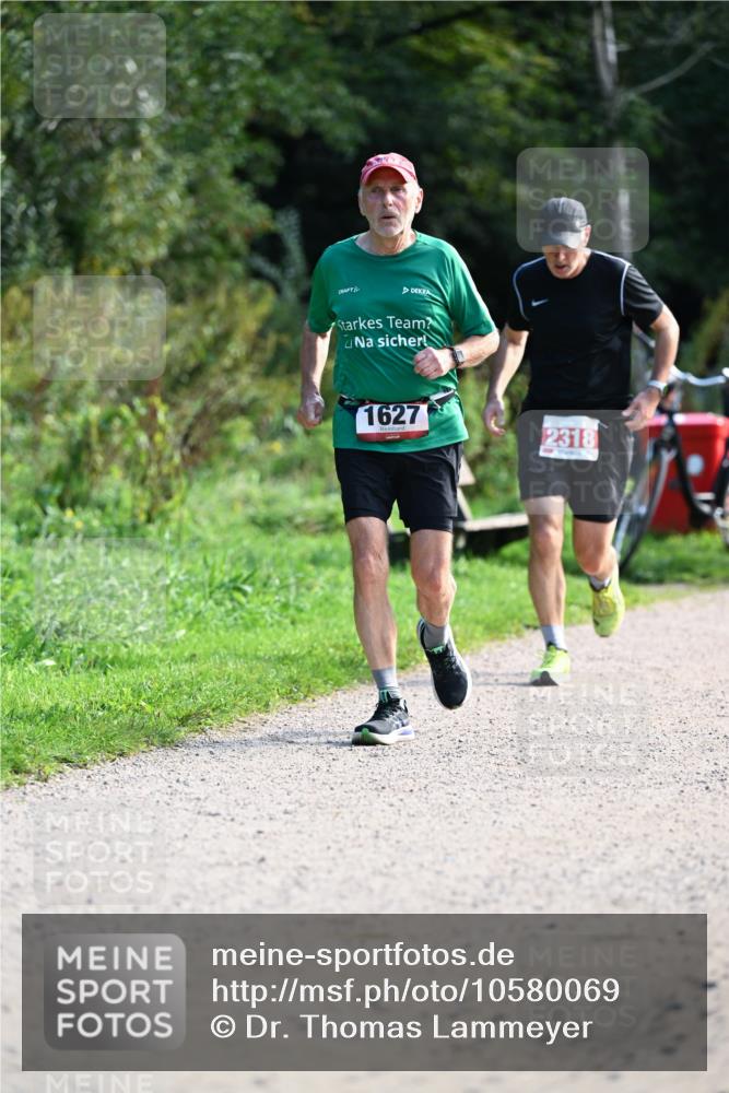 27.09.2026 - 35. Volkslauf durch das schöne Alstertal Dr. Thomas Lammeyer http://msf.ph/oto/10580069 27.09.2026 12:12:45 Laufen 1627, 2318 meine-sportfotos.de