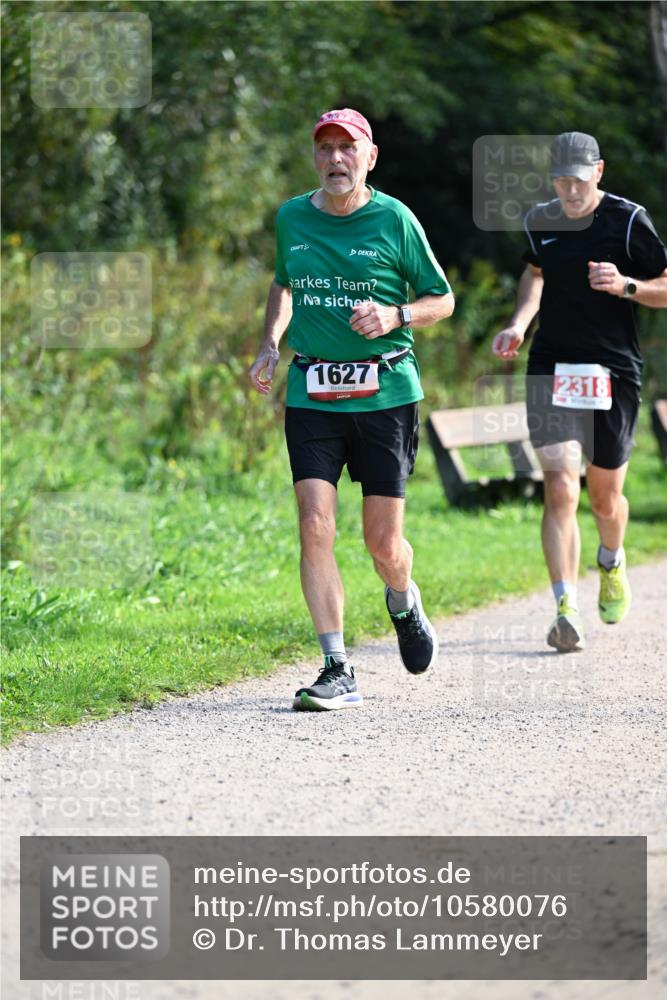 27.09.2026 - 35. Volkslauf durch das schöne Alstertal Dr. Thomas Lammeyer http://msf.ph/oto/10580076 27.09.2026 12:12:46 Laufen 1627, 2318 meine-sportfotos.de