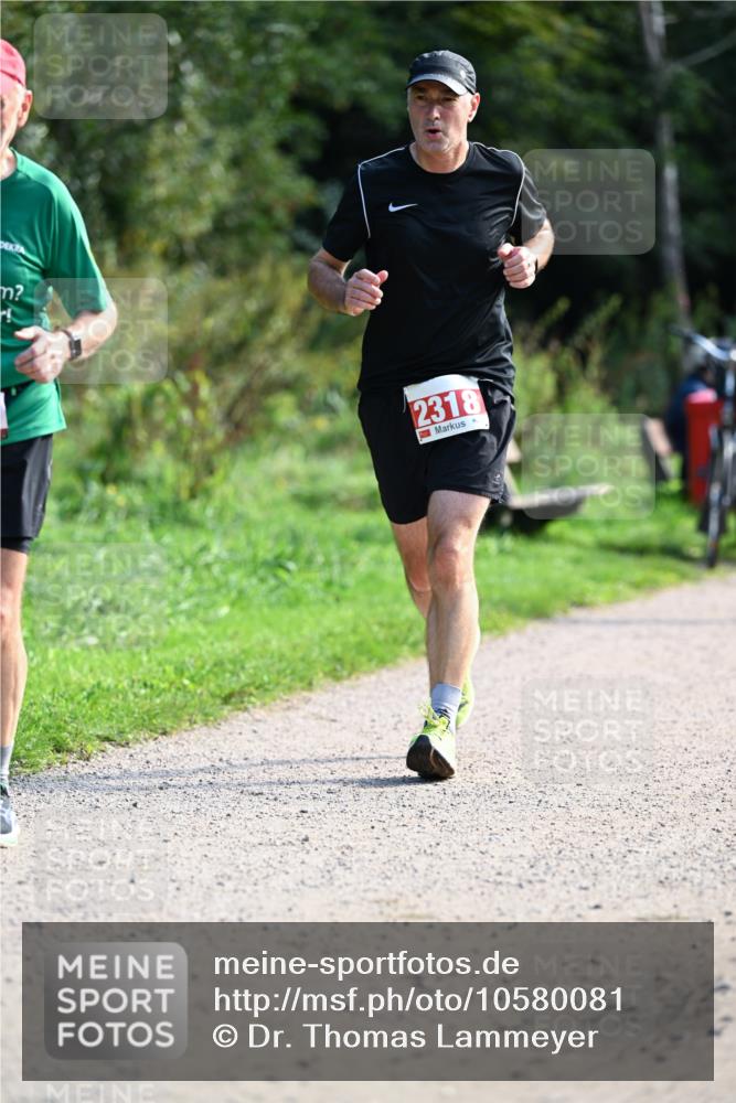 27.09.2026 - 35. Volkslauf durch das schöne Alstertal Dr. Thomas Lammeyer http://msf.ph/oto/10580081 27.09.2026 12:12:47 Laufen 2318 meine-sportfotos.de